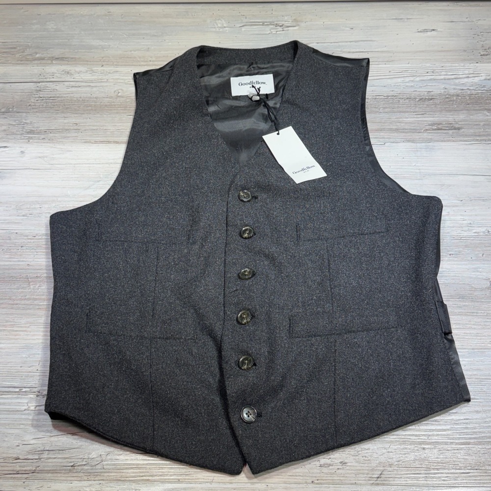 Goodfellow & Co Men's Grey Formal Vest Size M Wool Blend Polyester